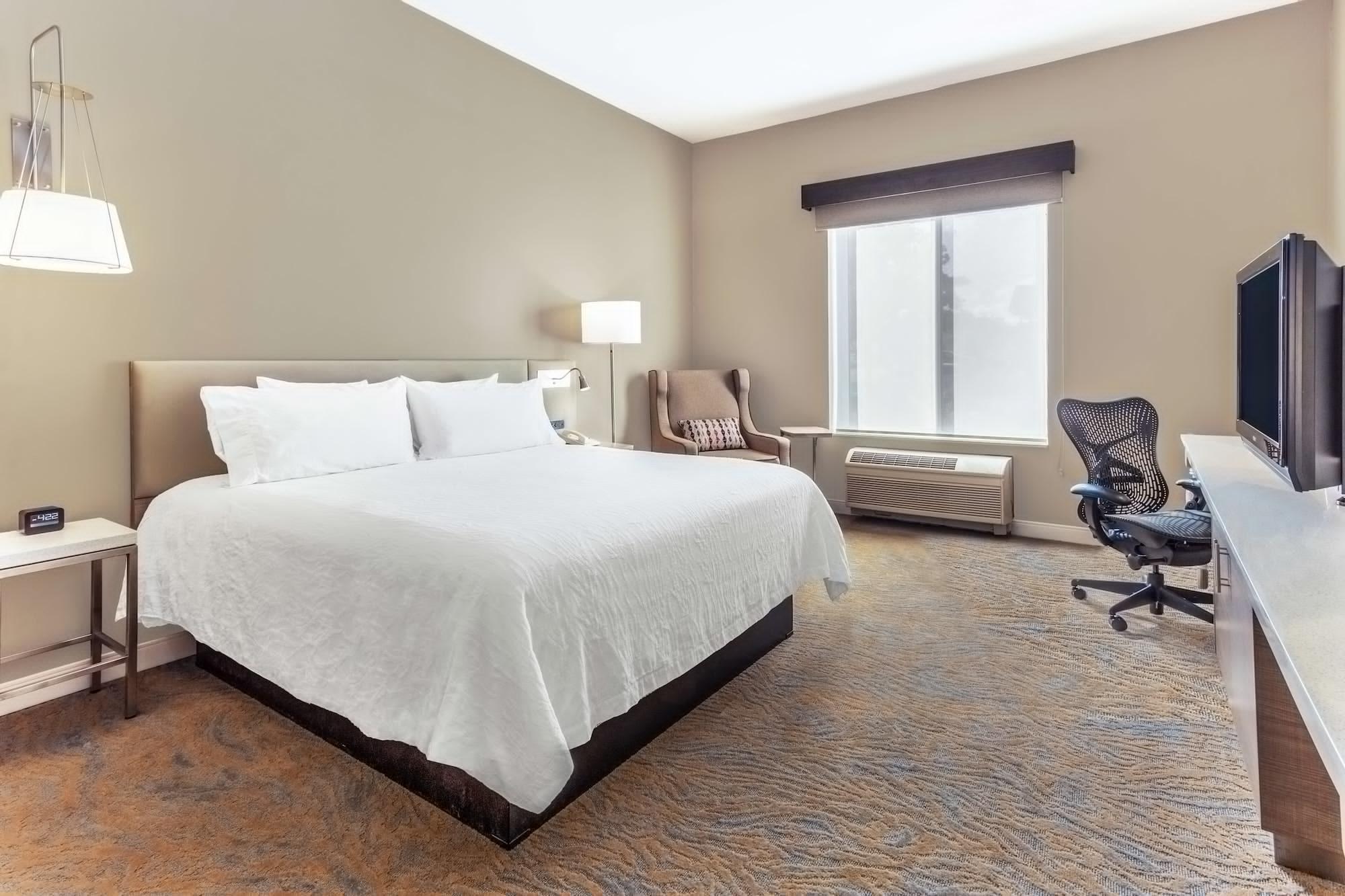 Hilton Garden Inn Saint Charles Exterior foto